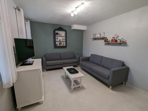 Gîte Traînou, 4 pièces, 6 personnes - FR-1-590-419