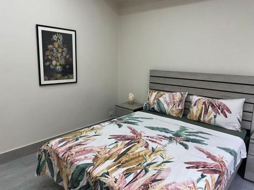 Double Room with Patio image 7