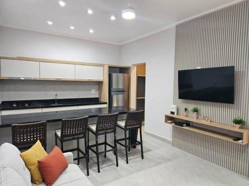 Flat Amarilis em Riviera de São Lourenço, Completo, com Serviço de Hotelaria, Enxoval e Arrumação