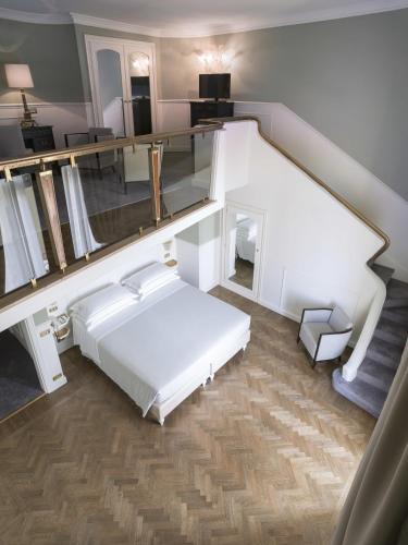 Plaza Hotel Lucchesi, Флоренция (фото 8)