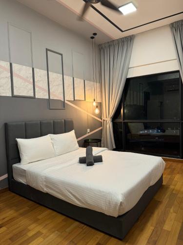 Reizz Residence By Leo Suites - main image
