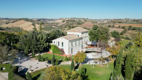 Casale Delle Arti - Hotel - Mosciano SantʼAngelo