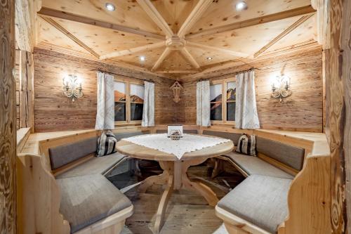 Fuajee, tilia living - b&b mit dem Komfort eines kleinen, feinen Hotels in Ried Im Oberinntal