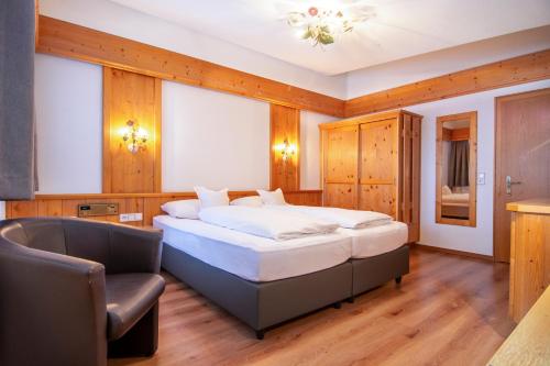 Hotel Garni Helvetia - image 2