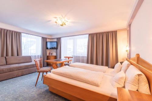 Hotel Garni Helvetia - image 14