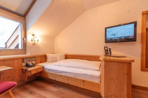 Hotel Garni Helvetia - main image