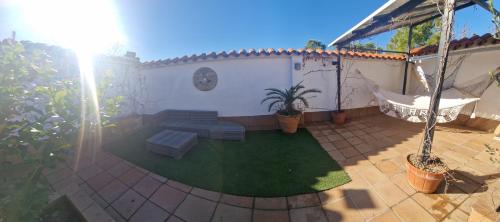 La casa del patio ATBA00260 in ซาฟรา / เลเรนา