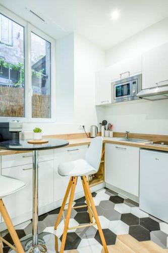 Charmant appartement à deux pas du Vieux-Port Charmant appartement à deux pas du Vieux-Port