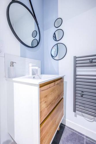 Charmant appartement à deux pas du Vieux-Port Charmant appartement à deux pas du Vieux-Port