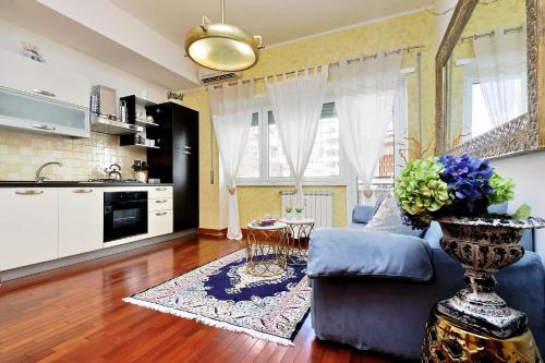 St Peter 1- Pretty Cozy Apartment (50m from metro), Rom (Foto 2)