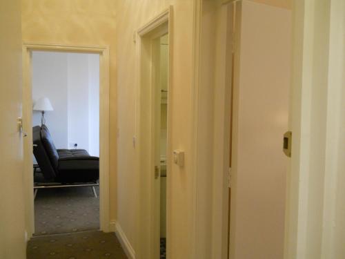Citystay Guest House - image 2
