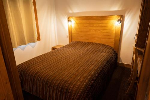2 bedrooms, 3 beds