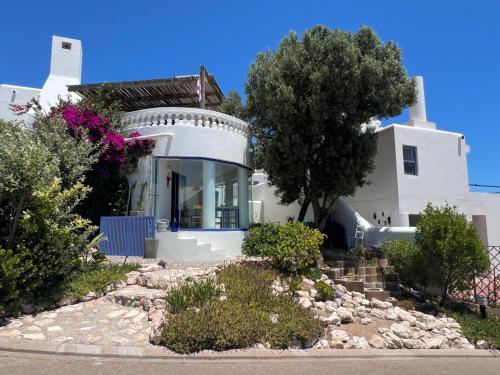 Jardí, Cosy Corner on Orpheus Holiday Apartment for two in Paradise Beach