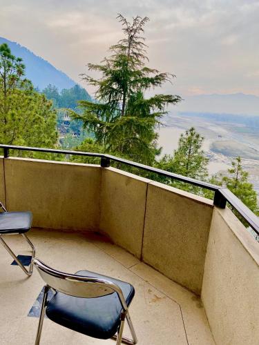 Surrounding environment, Rock City Resort in Sangota