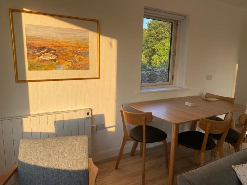 Seadmed, Curlew Cottage in Strandhill