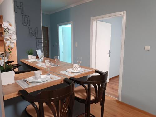 Apartman Jela - Apartment - Borča