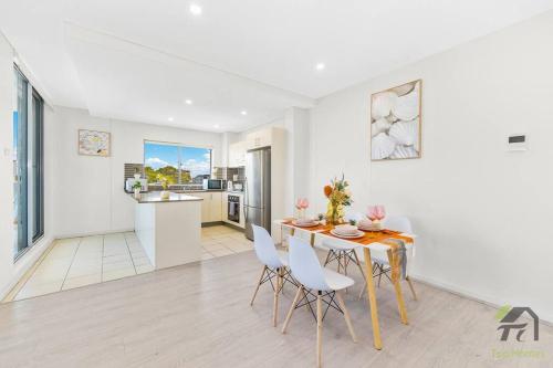 Entire Home in Lidcombe