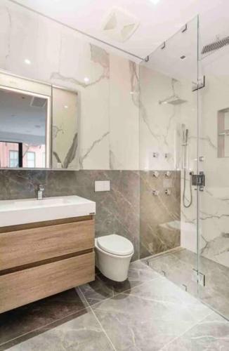 Luxurious Soho Apartment~ 2 Bedroom 2 Bathroom in New York, USA