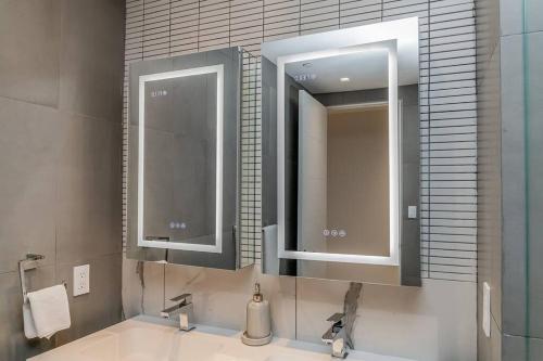 Luxurious Soho Apartment~ 2 Bedroom 2 Bathroom in New York, USA
