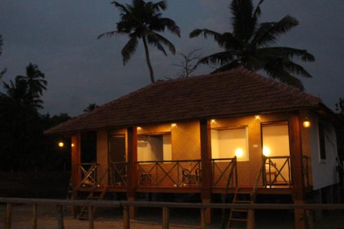 Deluxe Double Room room in Marari Sunset Beach Villa