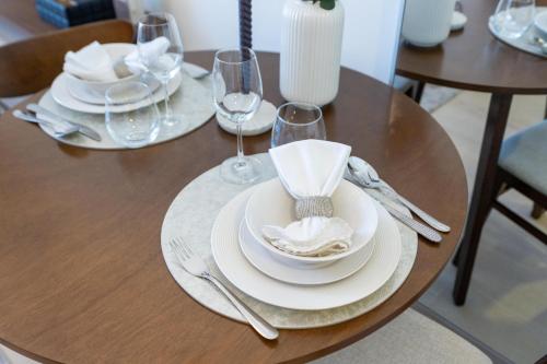 ON OFF HH-Meydan One- Cozy STUDIO - Burj Khalifa & Lagoon view, Dubaj (zdjęcie 7)