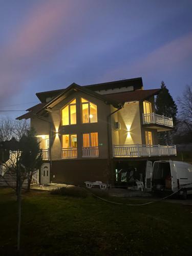 B&B Slatina Varoš - VILLA M Slatina Banja Luka - Bed and Breakfast Slatina Varoš