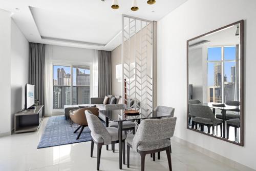 ALiving Charming 1BR I Canal Views I DAMAC Maison Prive B- 2101, Dubai (photo 5)