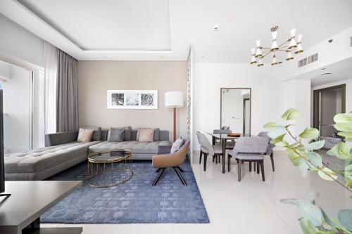 ALiving Charming 1BR I Canal Views I DAMAC Maison Prive B- 2101, Dubai (photo 7)