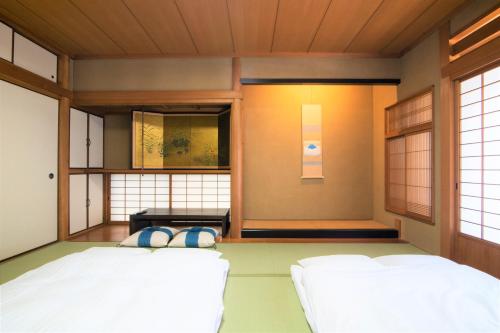 Japanese-Style Quadruple Room