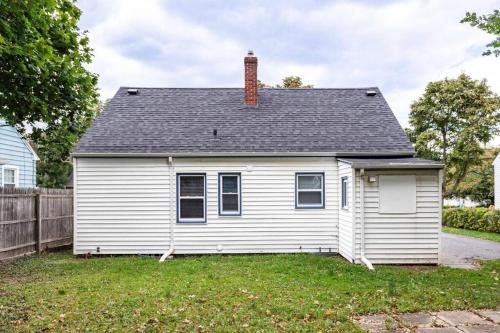 Charm home near DWTN in Rochester, USA