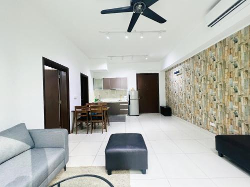 Regalia Residence And Suites - image 3