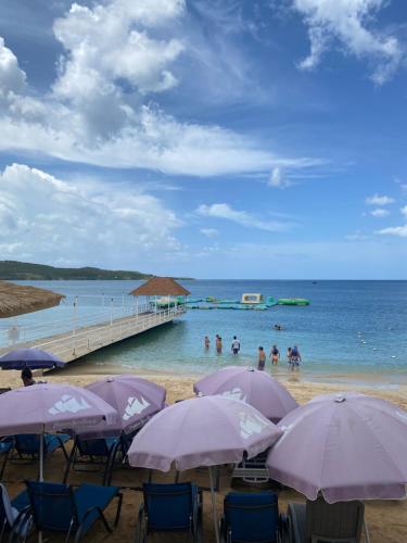 Osmax Oasis, 1BD and 1 BA, Gated, near Puerto Seco Beach in Discovery Bay