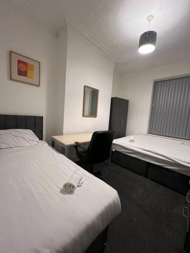 4 Bedroom House, Central City Location 4 Bedroom House, Central City Location