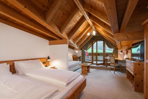 Hotel Asterbel in Braies