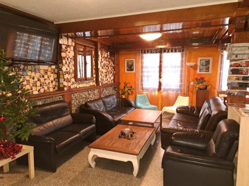 Pub/Lounge, Bellpark Hostel in Kriens