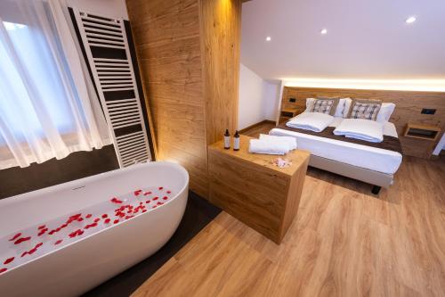 1 queen bed