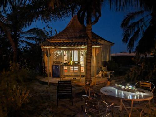 บริการและสิ่งอำนวยความสะดวก, Torre Sabina in ซิดาเด โด มาโย