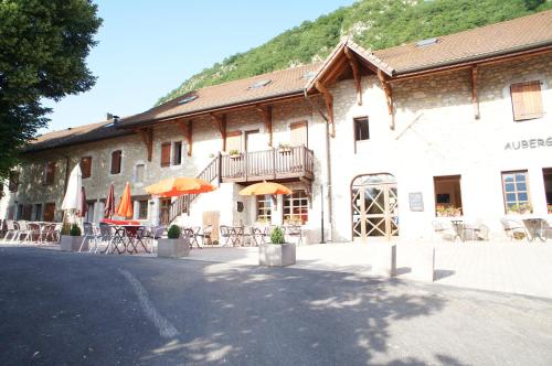 Viesnīcas āriene, Auberge de Motz in Motz