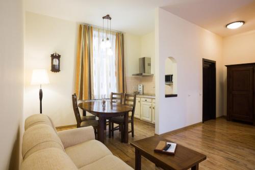 Hotel Bucegi, Sinaia (Foto 9)
