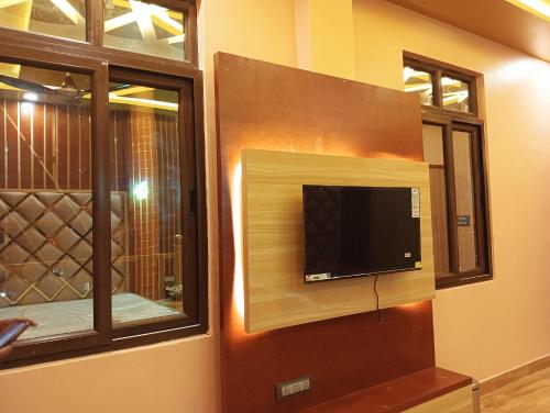 Hotel Ashok Vihar