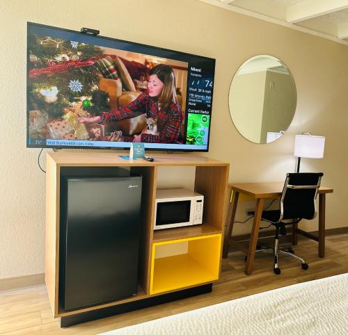 Days Inn by Wyndham Ocala North - image 2