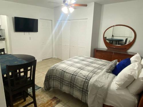 RELAXING STUDIO IN THE HEART OF MIAMI in Miami, USA