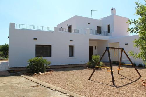 Casa Serena con piscina y jardín