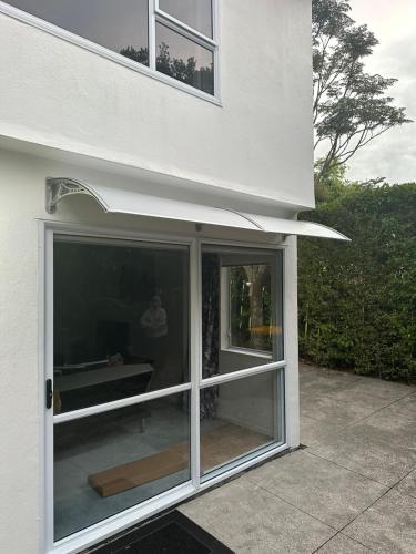 New Lynn Self- Contained Unit near Golf Course, Auckland (foto 8)