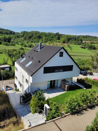 Modernes Appartement Mia in Althengstett