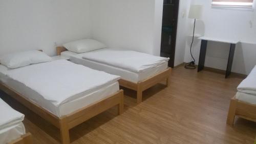 Motel Maks - main image