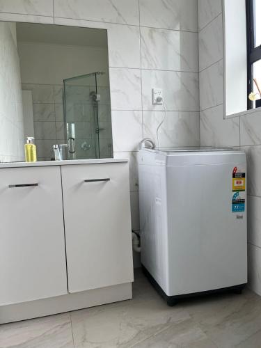 Totara Vale, Free Coffee, parking and wifi, near Glenfield Mall and highway 18,1, Auckland (fotografie 5)