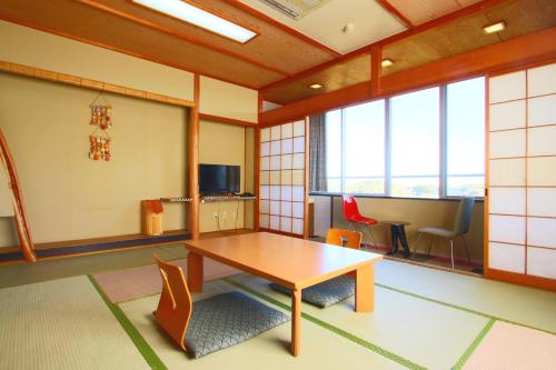 3 futon beds