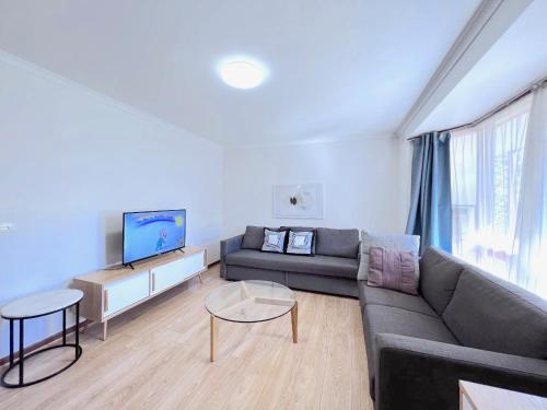 Brilliant Modern Flat @Mount Waverley *Smart TV