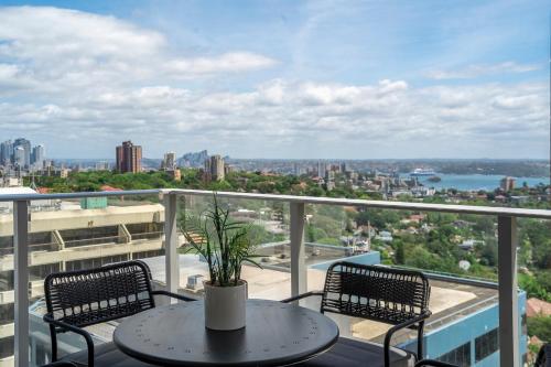 Stunning 2BR with Harbour Views in Bondi Junction